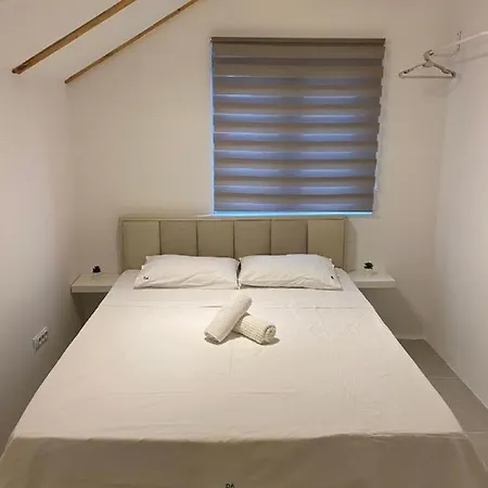 Aqua Apartman *
